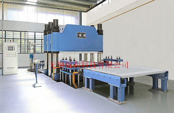 2000T เครื่องพิมพ์ยางไฮดรอลิกที่มี 1 ชั้นสําหรับยาง Vulcanizing